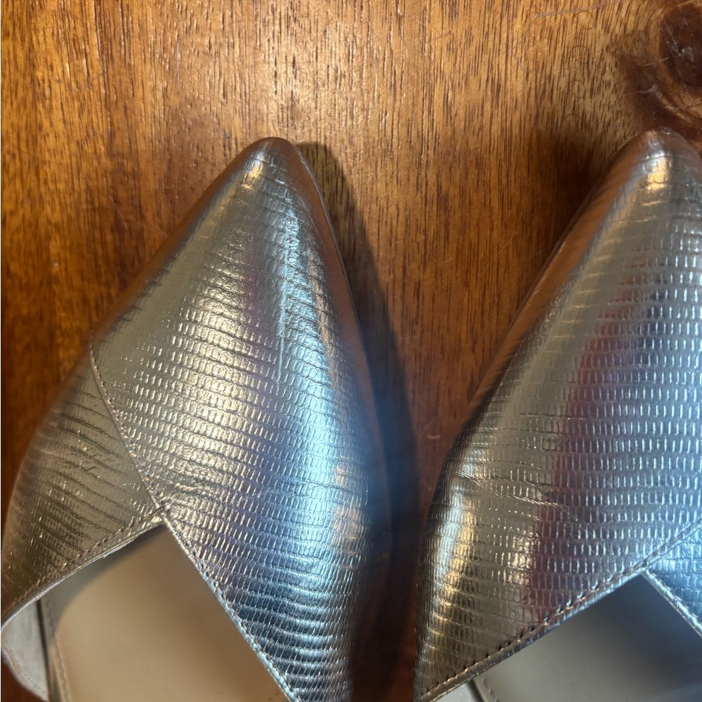 J.Crew • lightly used • Metallic Slingback Pumps in Gold BZ220 size 9.5 - Picture 8 of 8